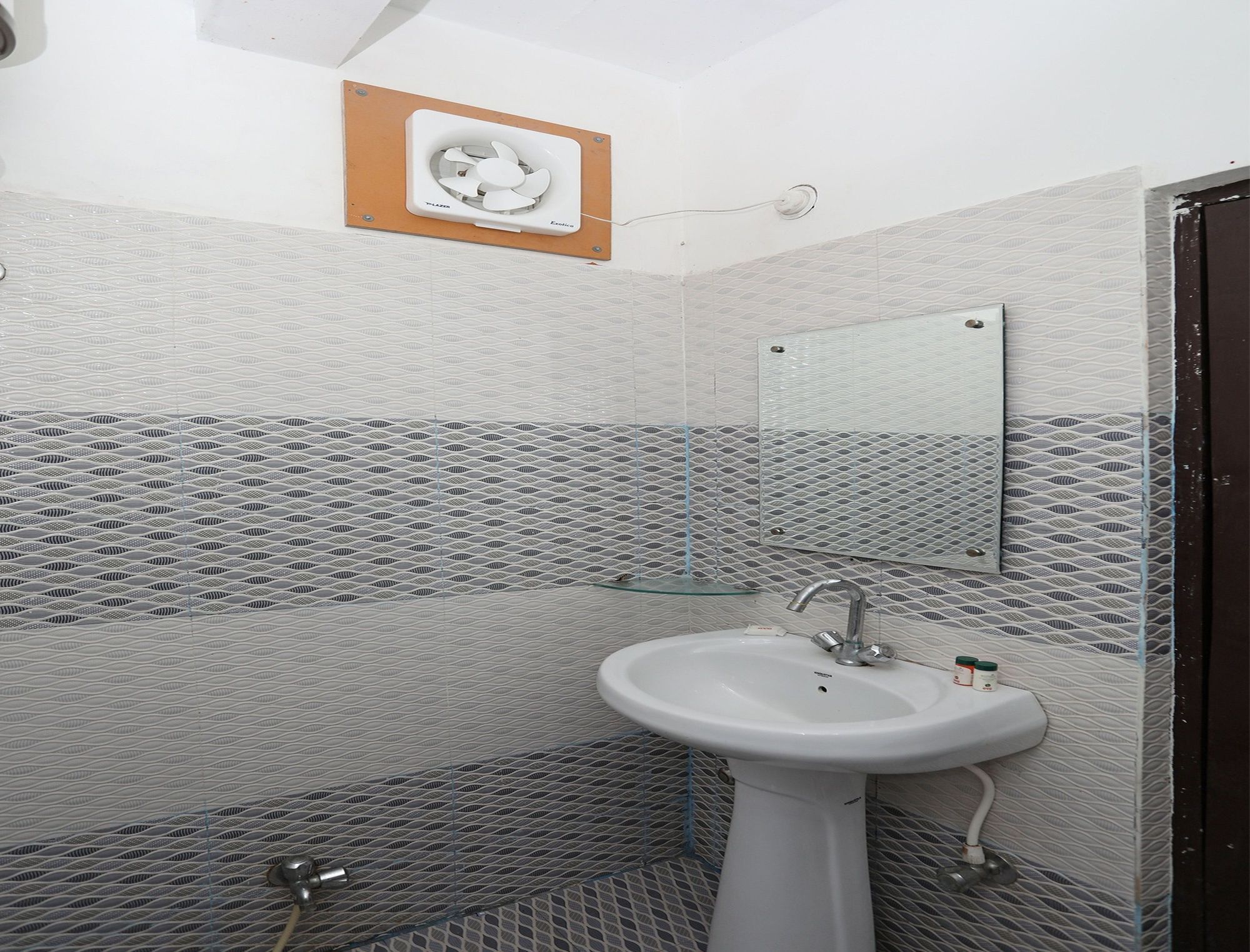 Hotel Oyo 7218 Shivansh Residency 2*